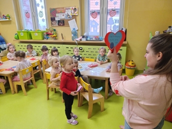 facebook_1771246937371_7429148114405510066